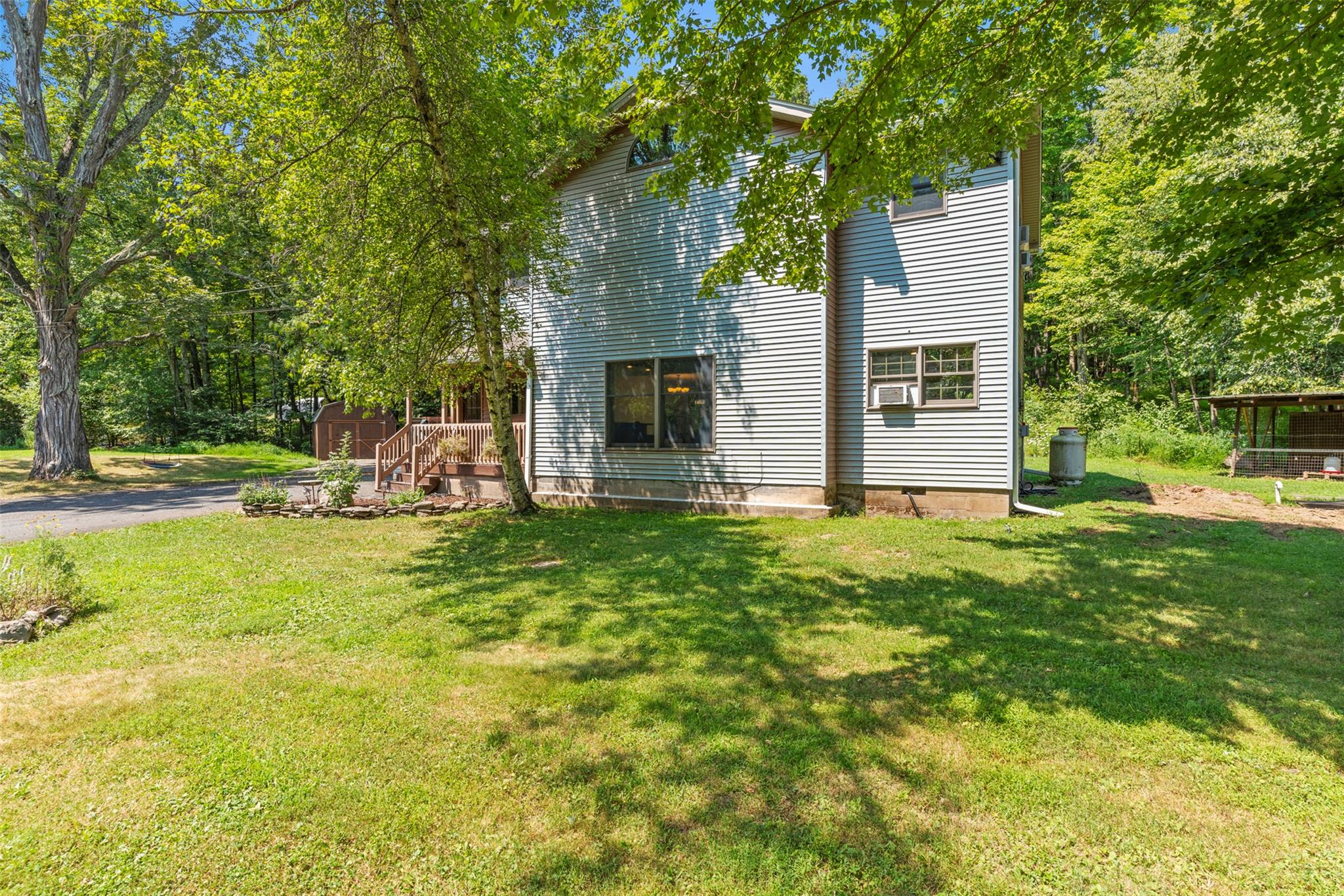 348 Old State Route 28, Glenford, NY 12433