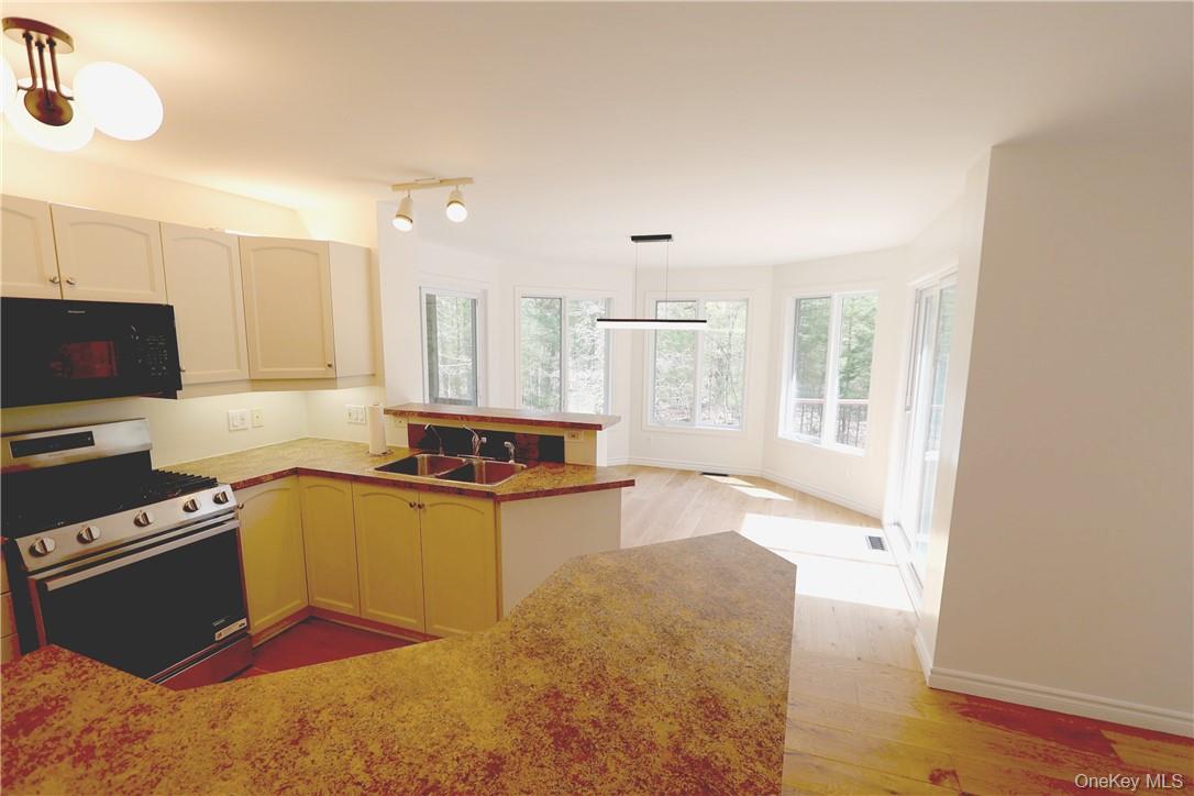 63 Lawrence Hill Road, Accord, NY 12404