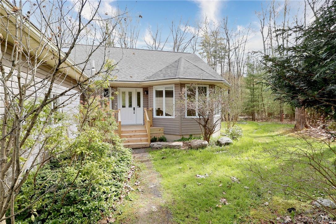 63 Lawrence Hill Road, Accord, NY 12404