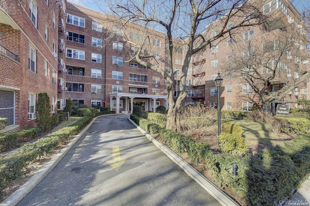 67-66 108 Street # C04, Forest Hills, NY 11375