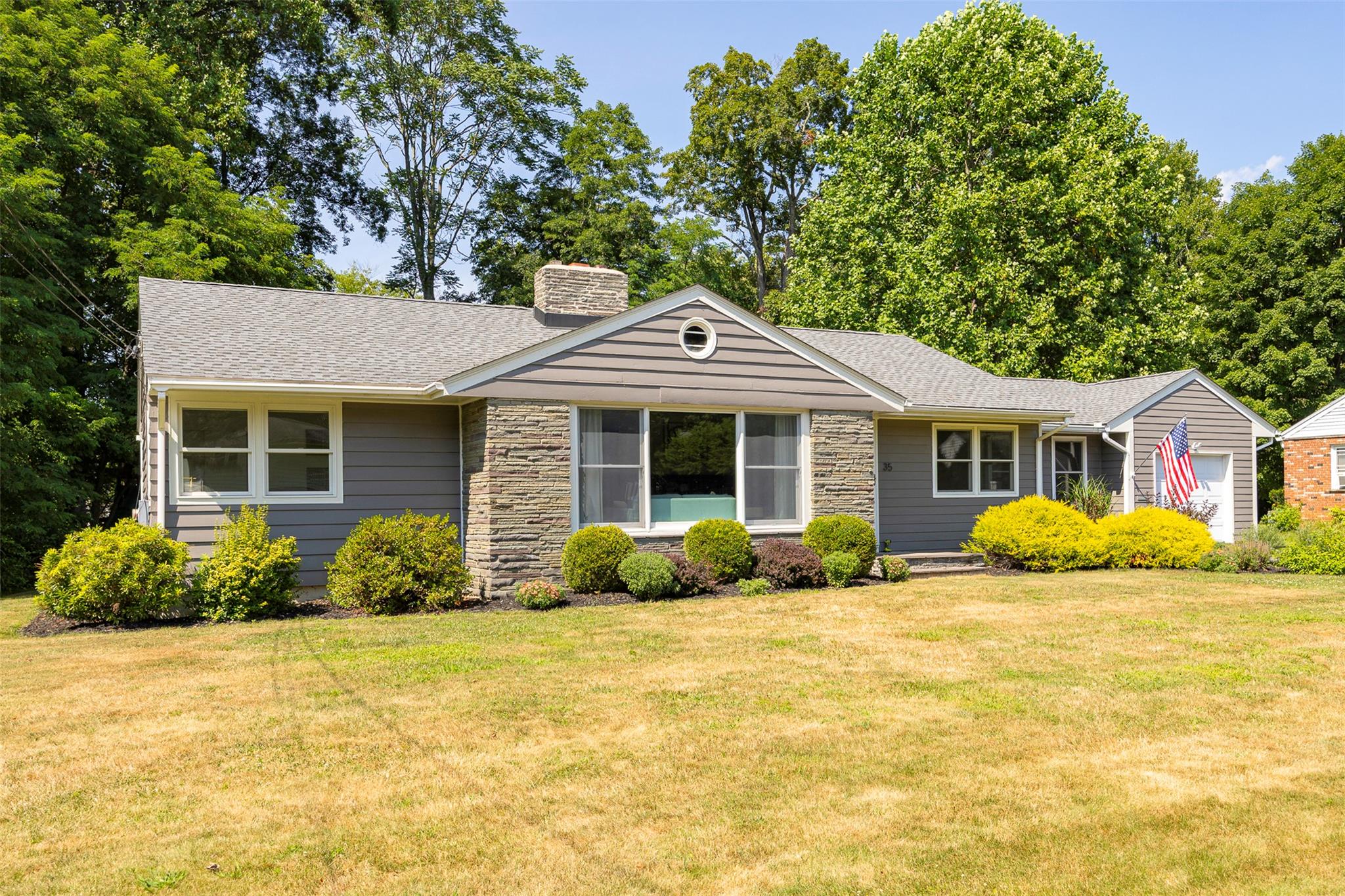 35 Fuller Lane, Hyde Park, NY 12538