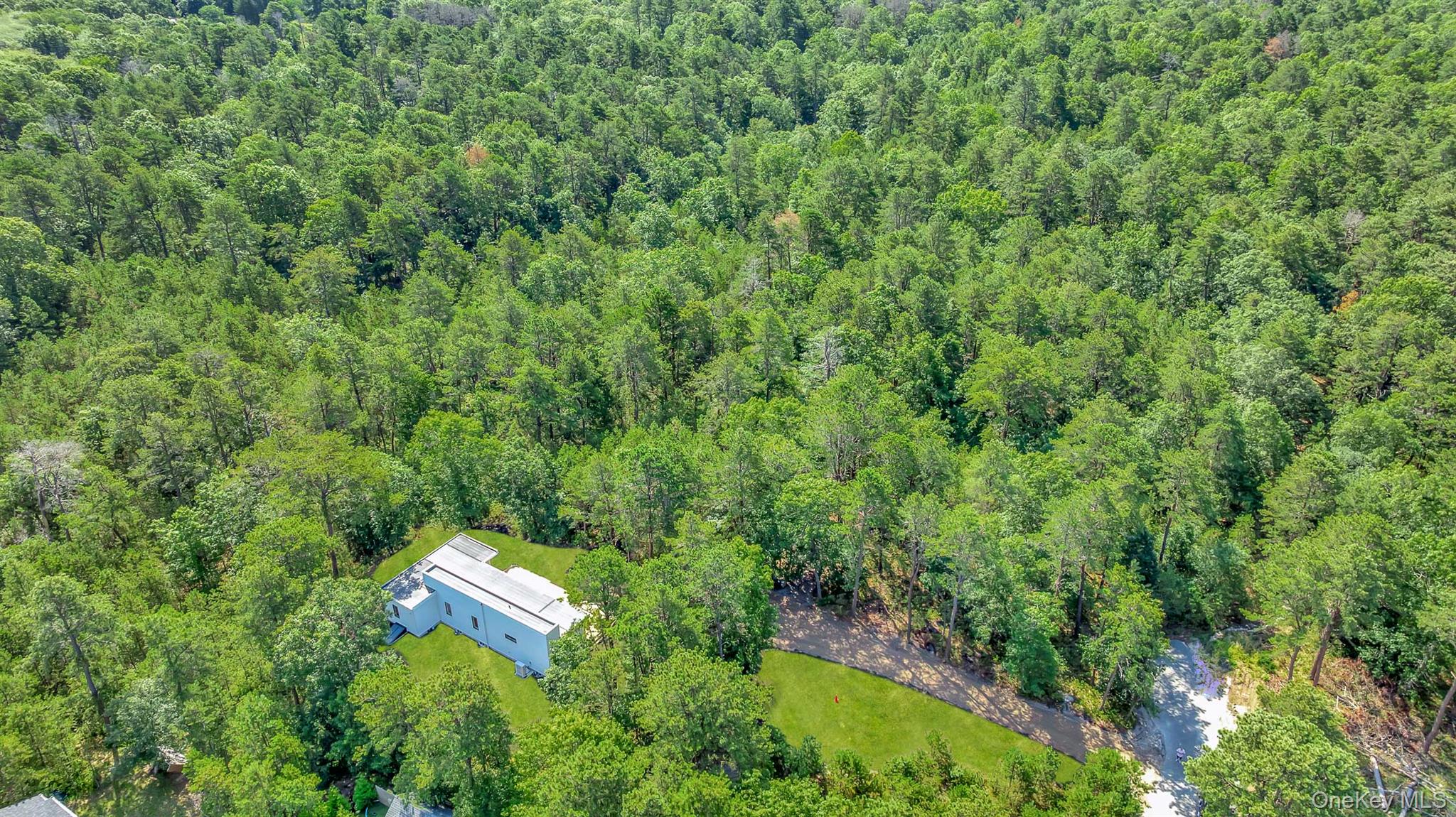 518 Maple Avenue S, Flanders, NY 11901