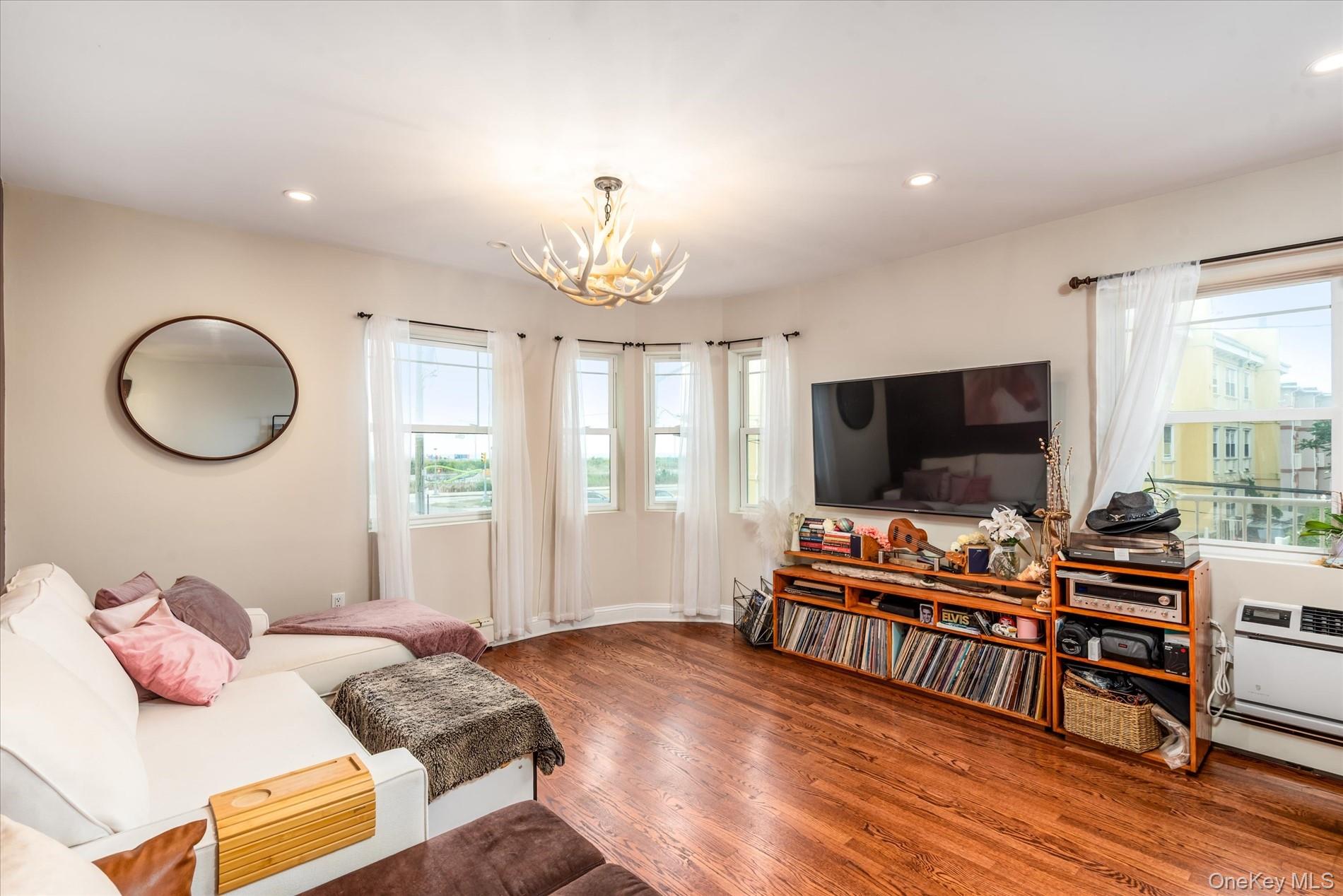 160 Beach 101st Street # 16B, Rockaway Park, NY 11694