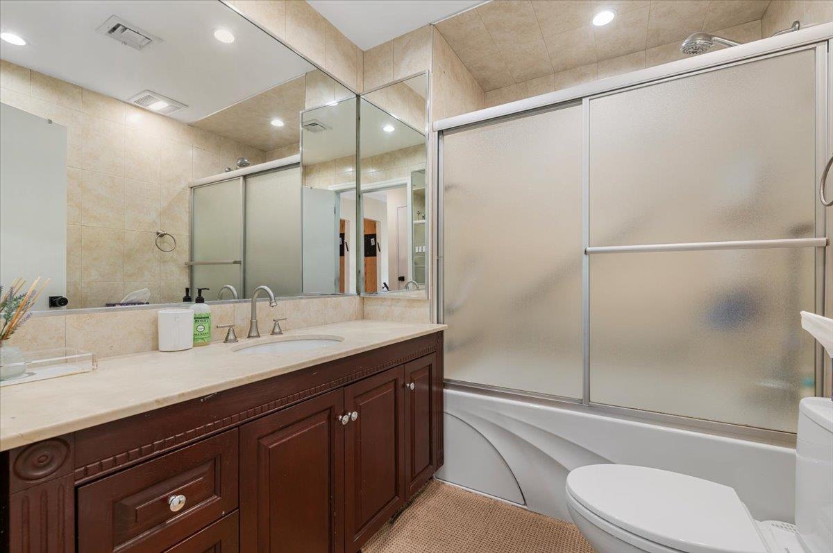 722 Eagle Drive, North Woodmere, NY 11581