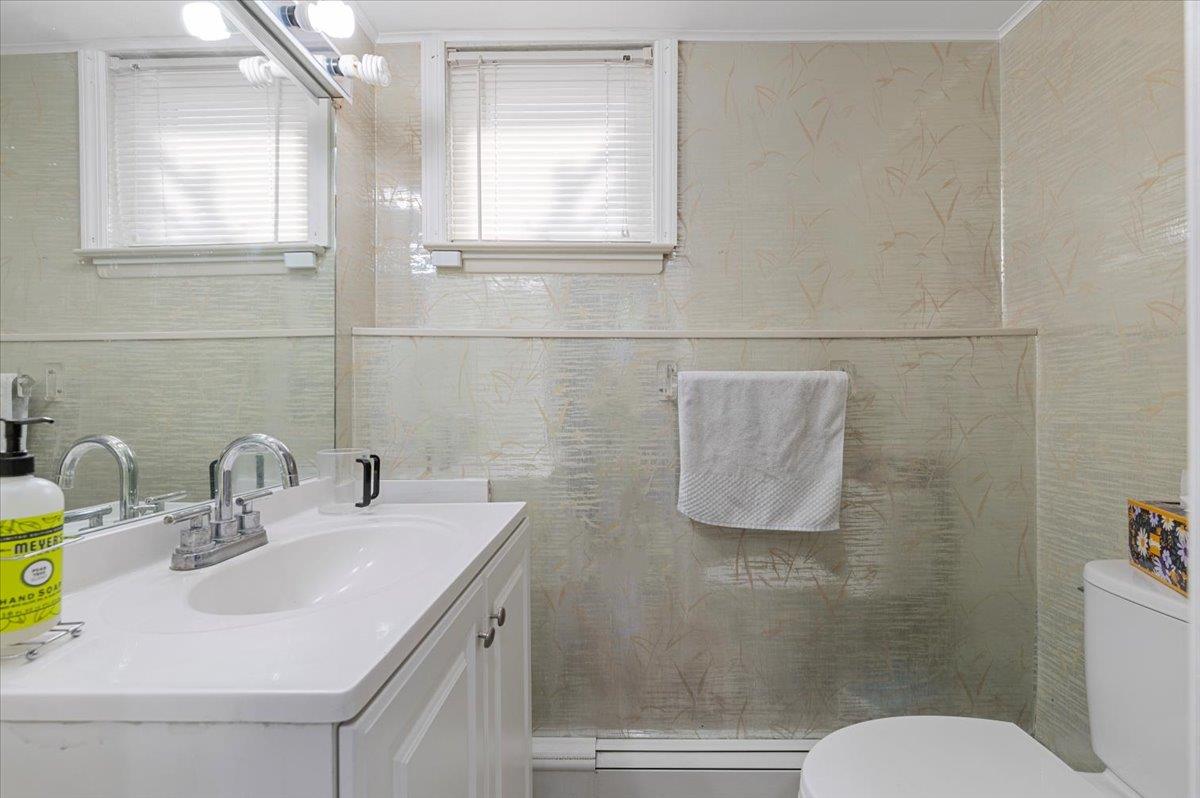 722 Eagle Drive, North Woodmere, NY 11581