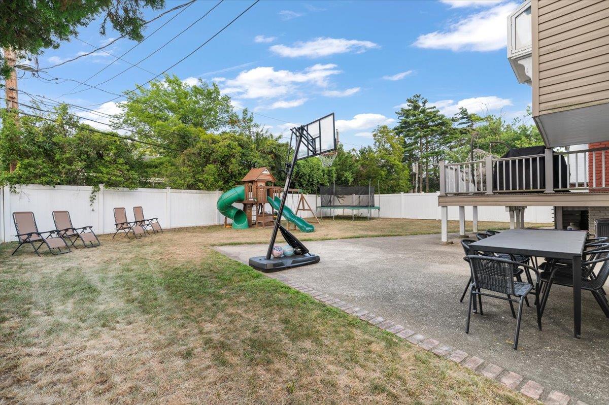 722 Eagle Drive, North Woodmere, NY 11581