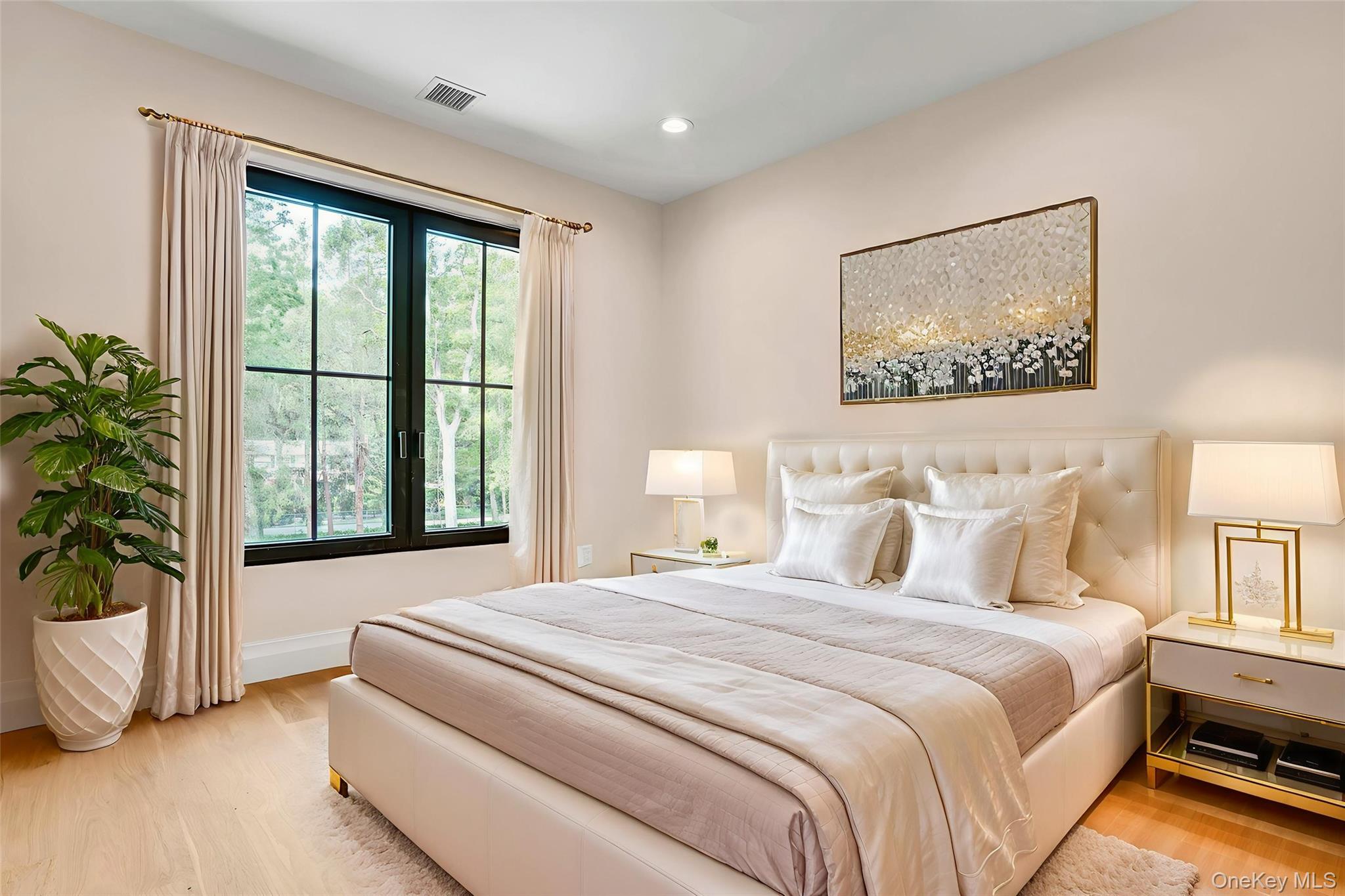 115 Weeks Drive, Dix Hills, NY 11746