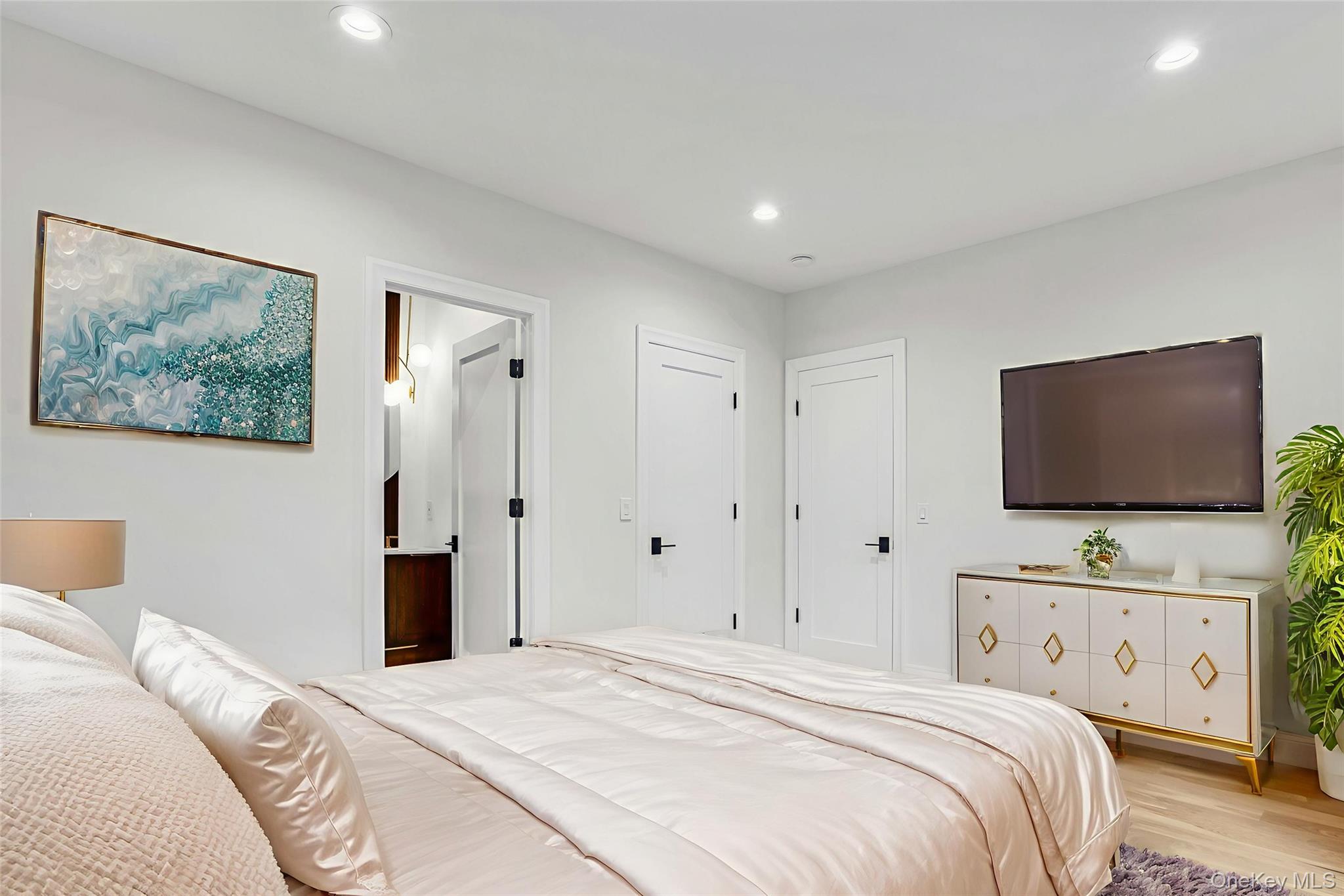 115 Weeks Drive, Dix Hills, NY 11746