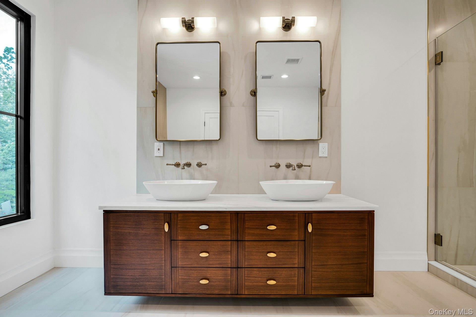 115 Weeks Drive, Dix Hills, NY 11746