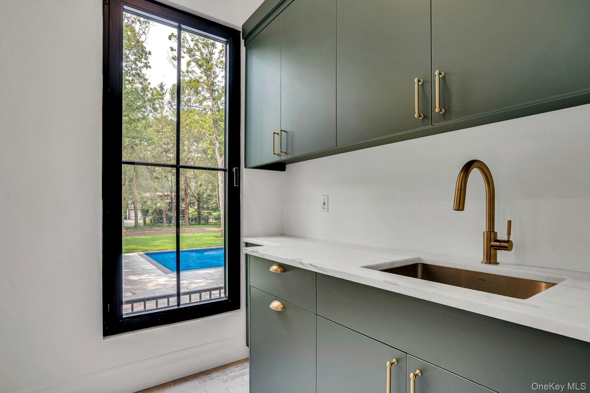 115 Weeks Drive, Dix Hills, NY 11746