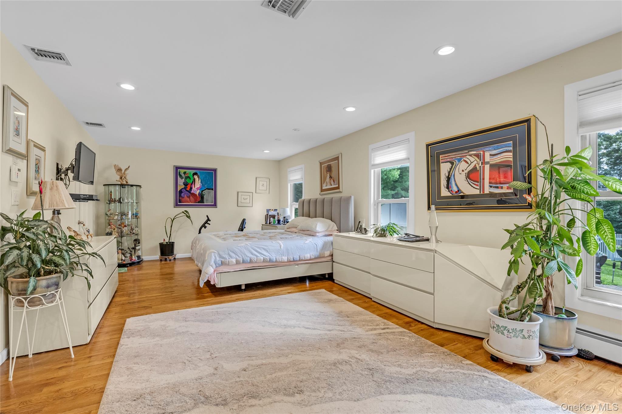 17 Melody, Bayville, NY 11709