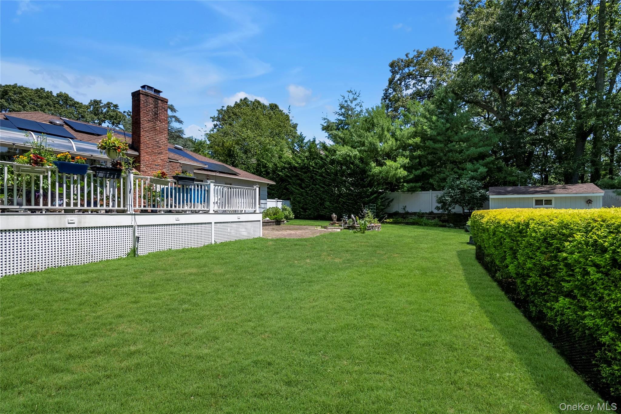 17 Melody, Bayville, NY 11709