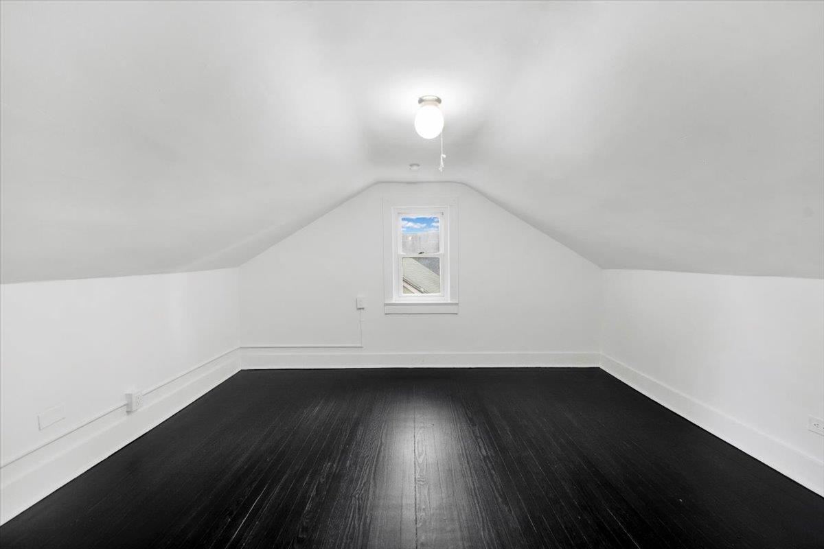 75 Belknap Avenue, Yonkers, NY 10710