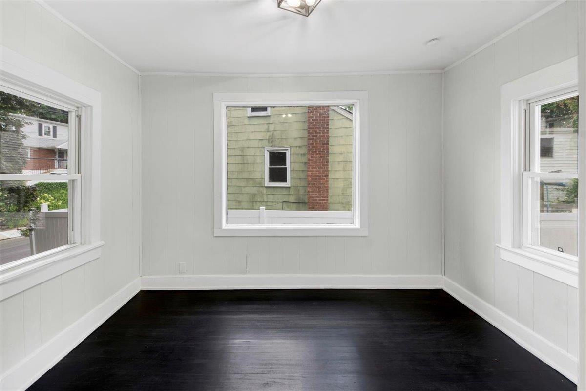 75 Belknap Avenue, Yonkers, NY 10710