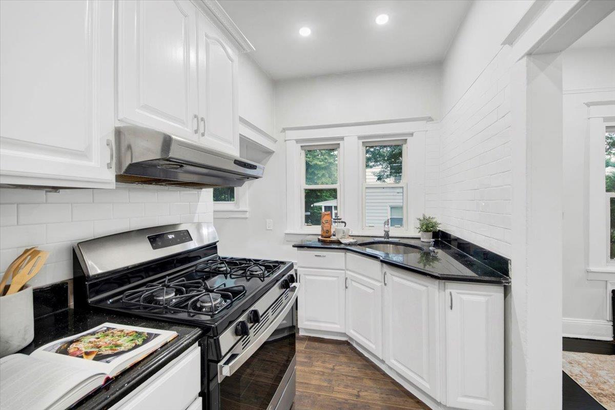 75 Belknap Avenue, Yonkers, NY 10710