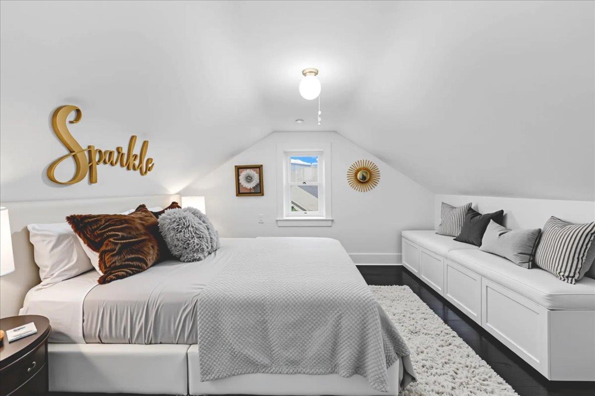 75 Belknap Avenue, Yonkers, NY 10710