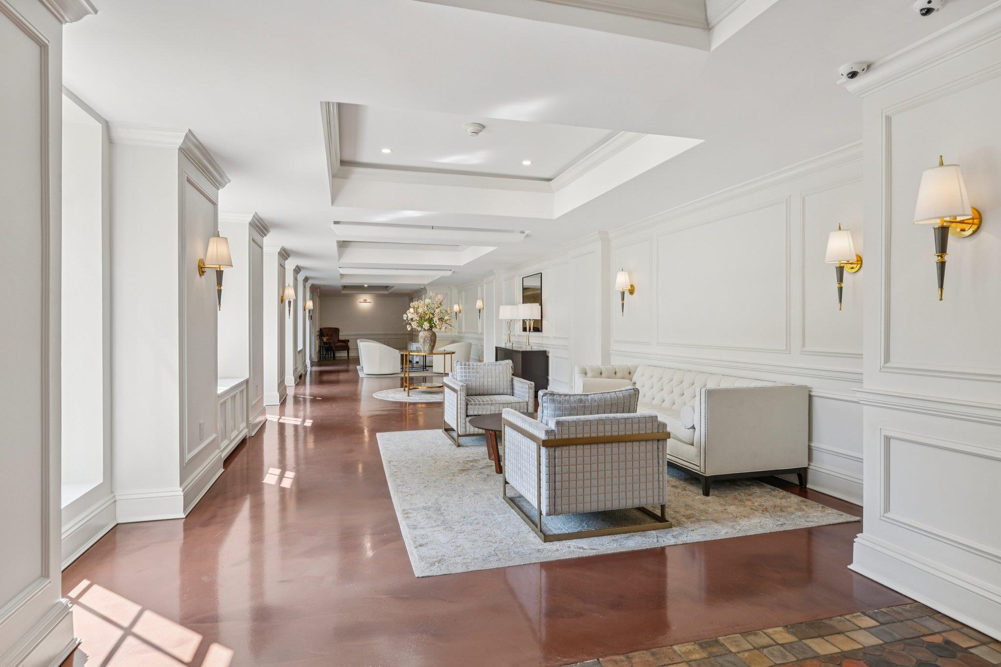 160 Middle Neck Road # 2 C, Great Neck, NY 11021