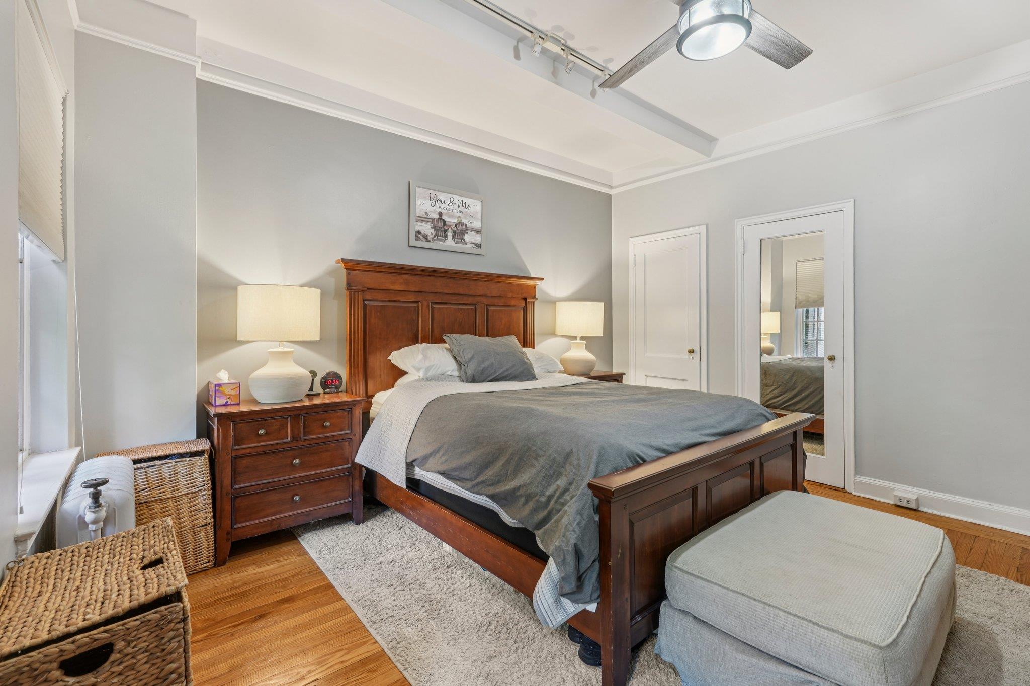 160 Middle Neck Road # 2 C, Great Neck, NY 11021