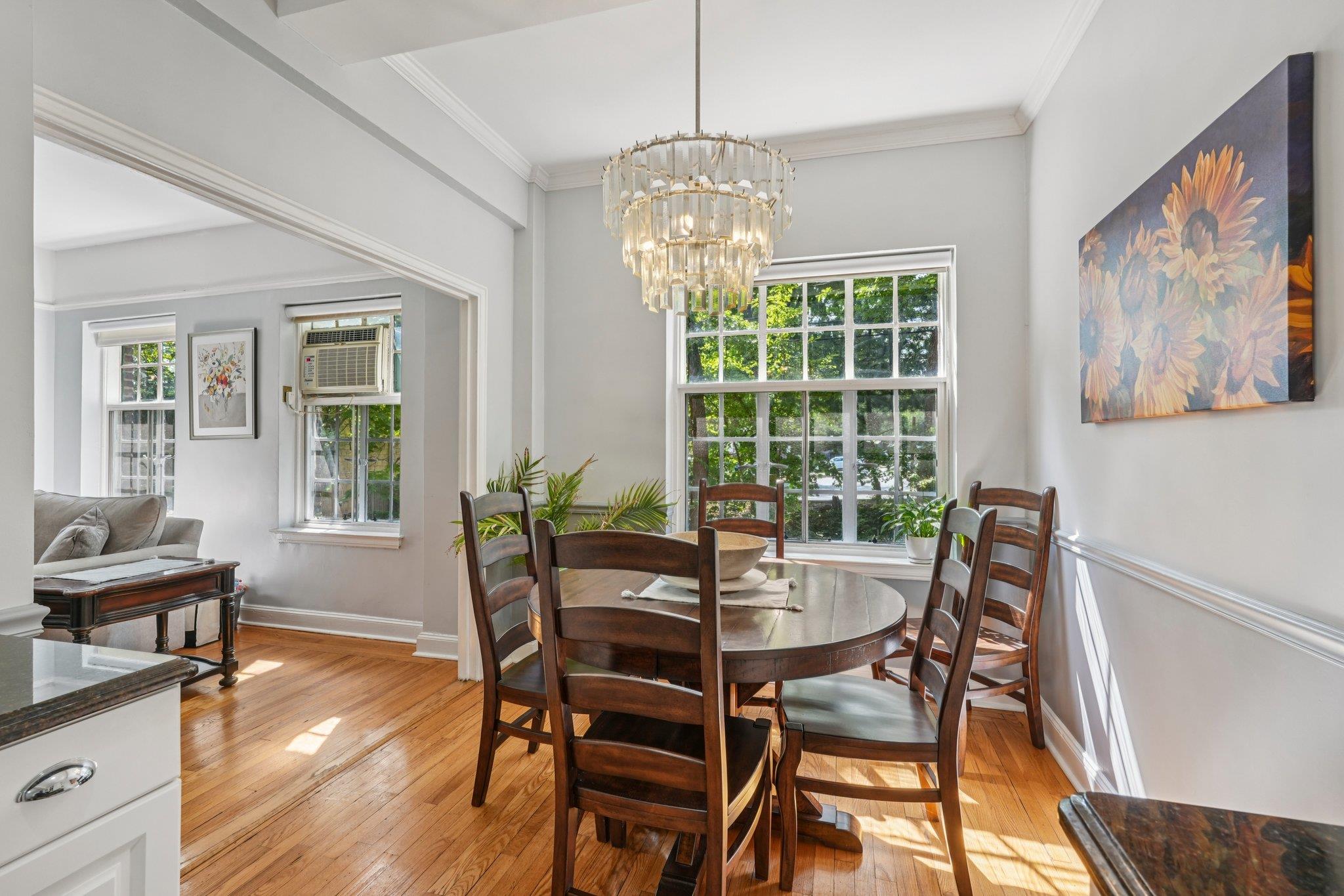 160 Middle Neck Road # 2 C, Great Neck, NY 11021