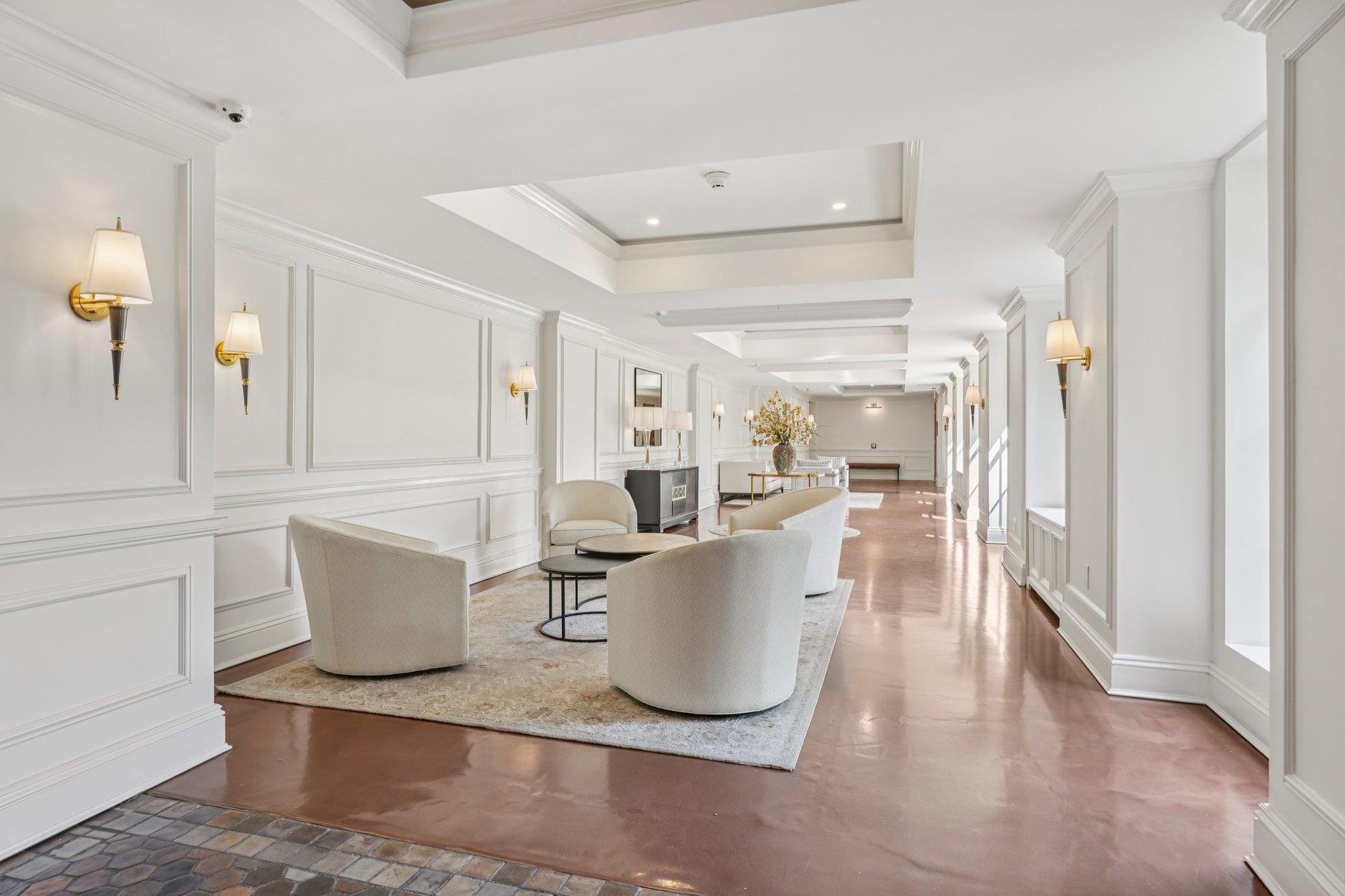 160 Middle Neck Road # 2 C, Great Neck, NY 11021