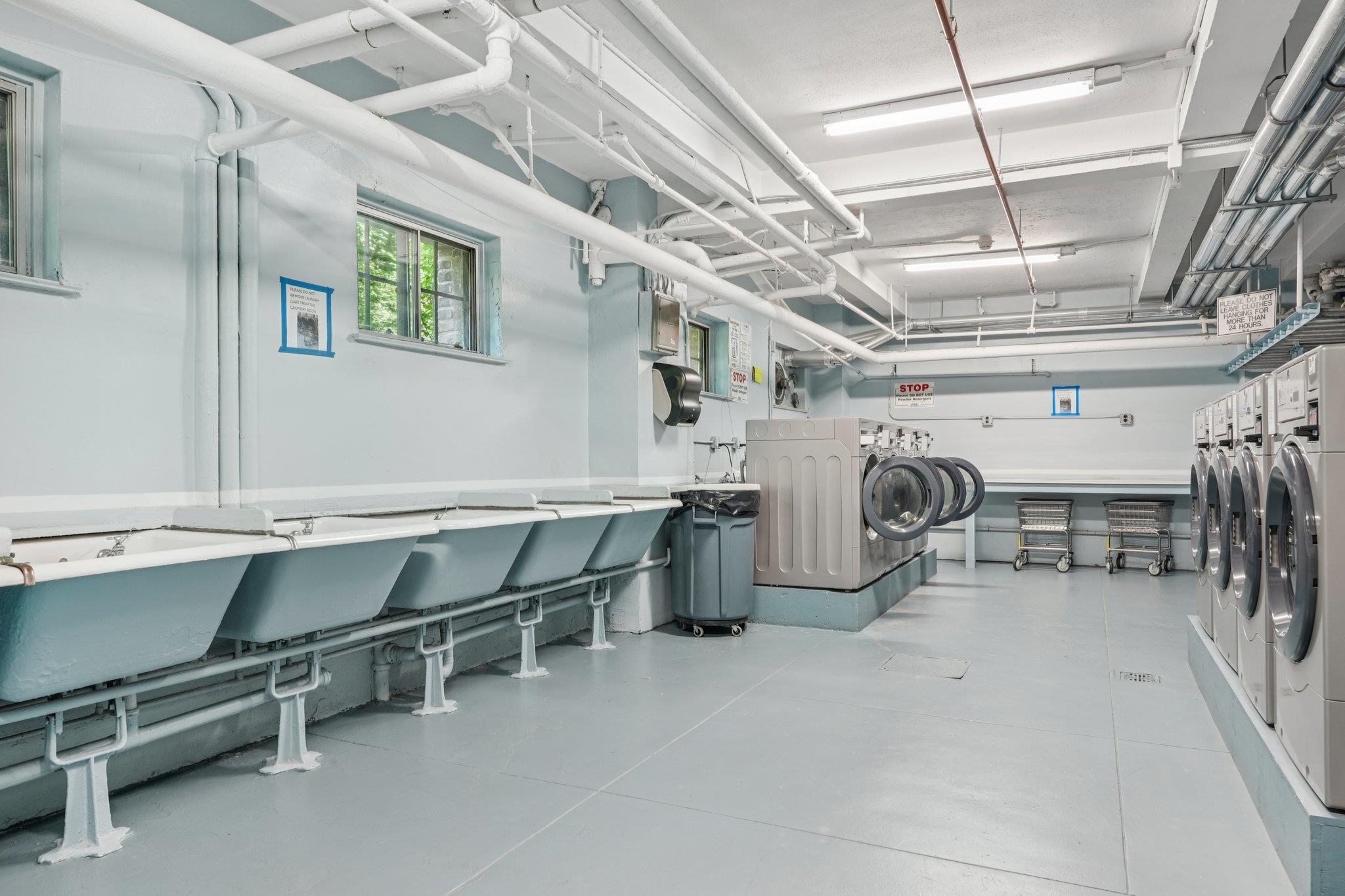 160 Middle Neck Road # 2 C, Great Neck, NY 11021