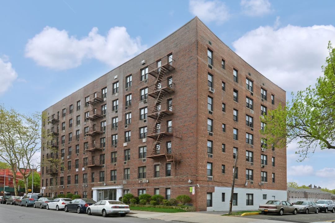 152-72 Melbourne Ave # 2A, Flushing, NY 11367