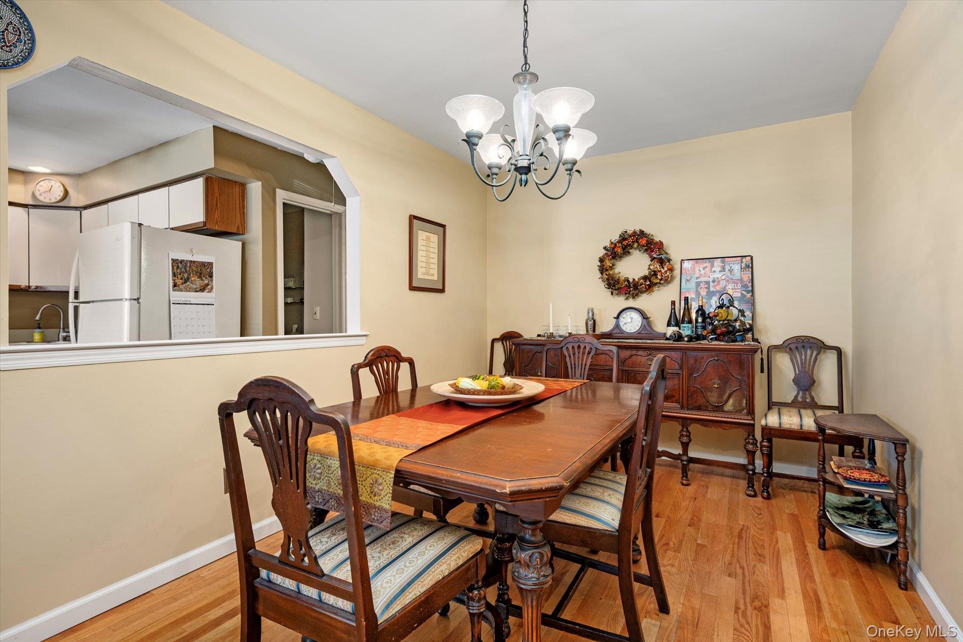 1 Atlantic Avenue # 28, Farmingdale, NY 11735