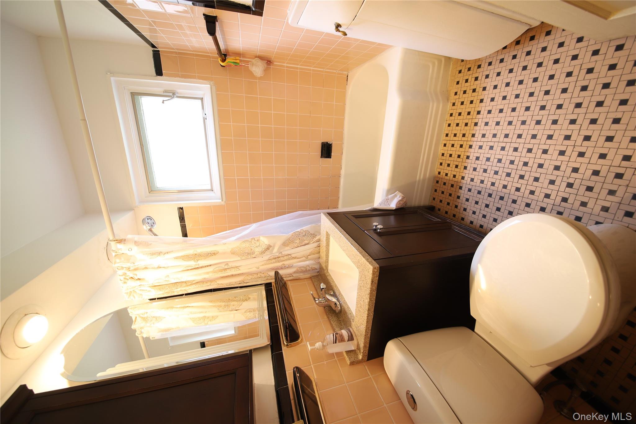 41 Lawrence Drive # B, White Plains, NY 10603