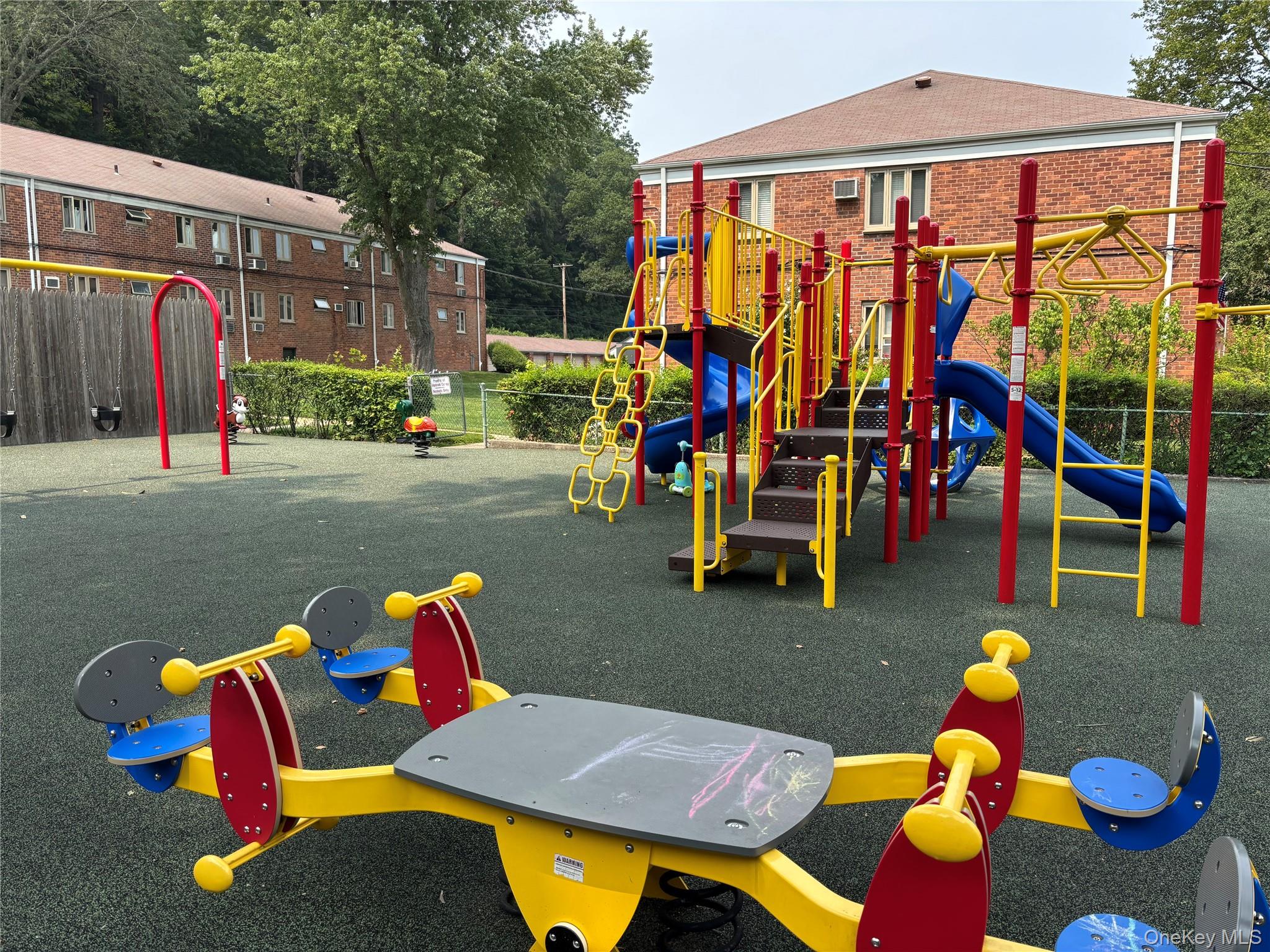 41 Lawrence Drive # B, White Plains, NY 10603