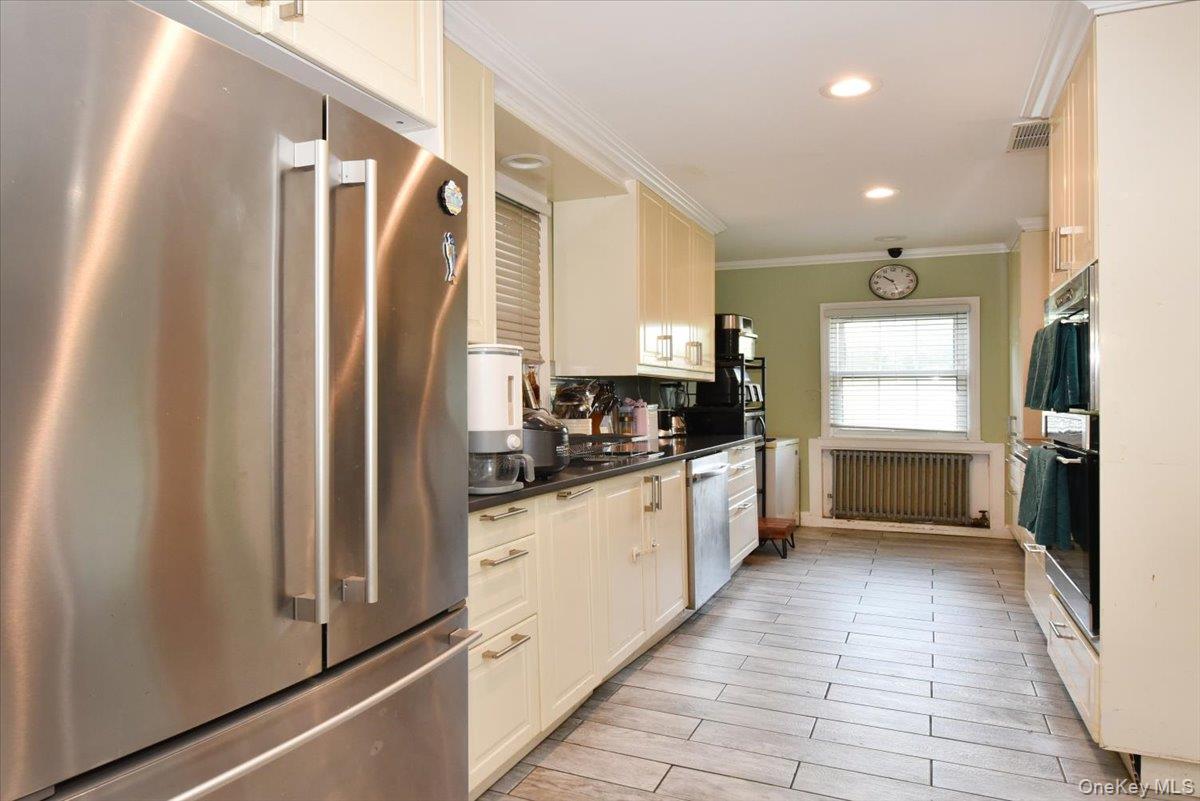 19346 McLaughlin Avenue, Holliswood, NY 11423