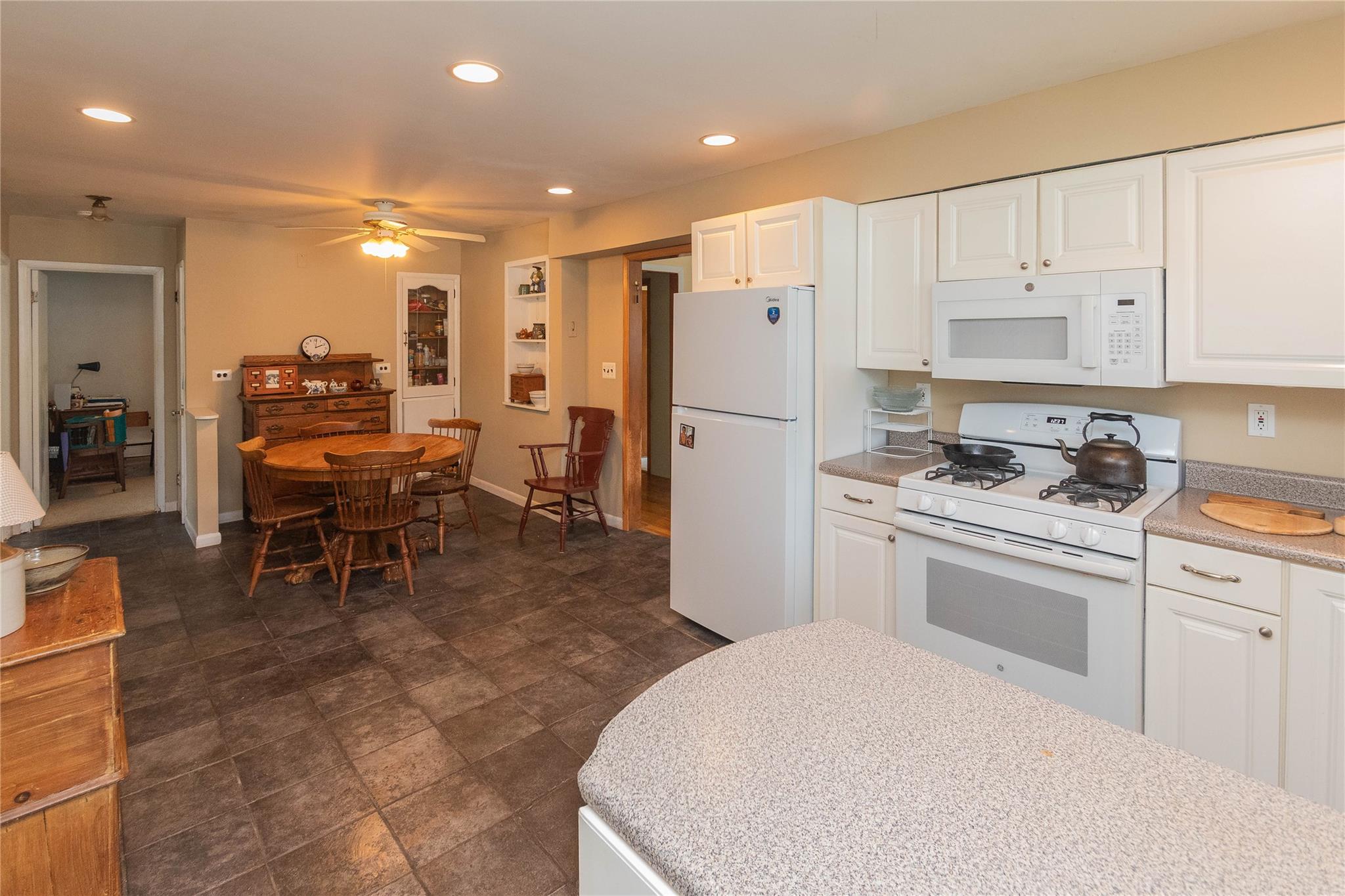 49 Avenue A, Cornwall On Hudson, NY 12520