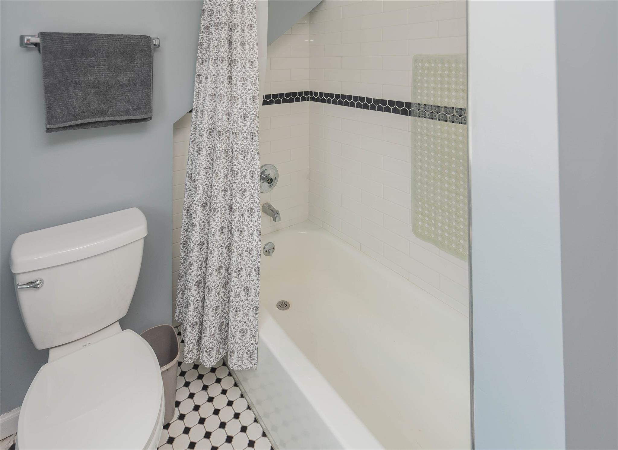 49 Avenue A, Cornwall On Hudson, NY 12520