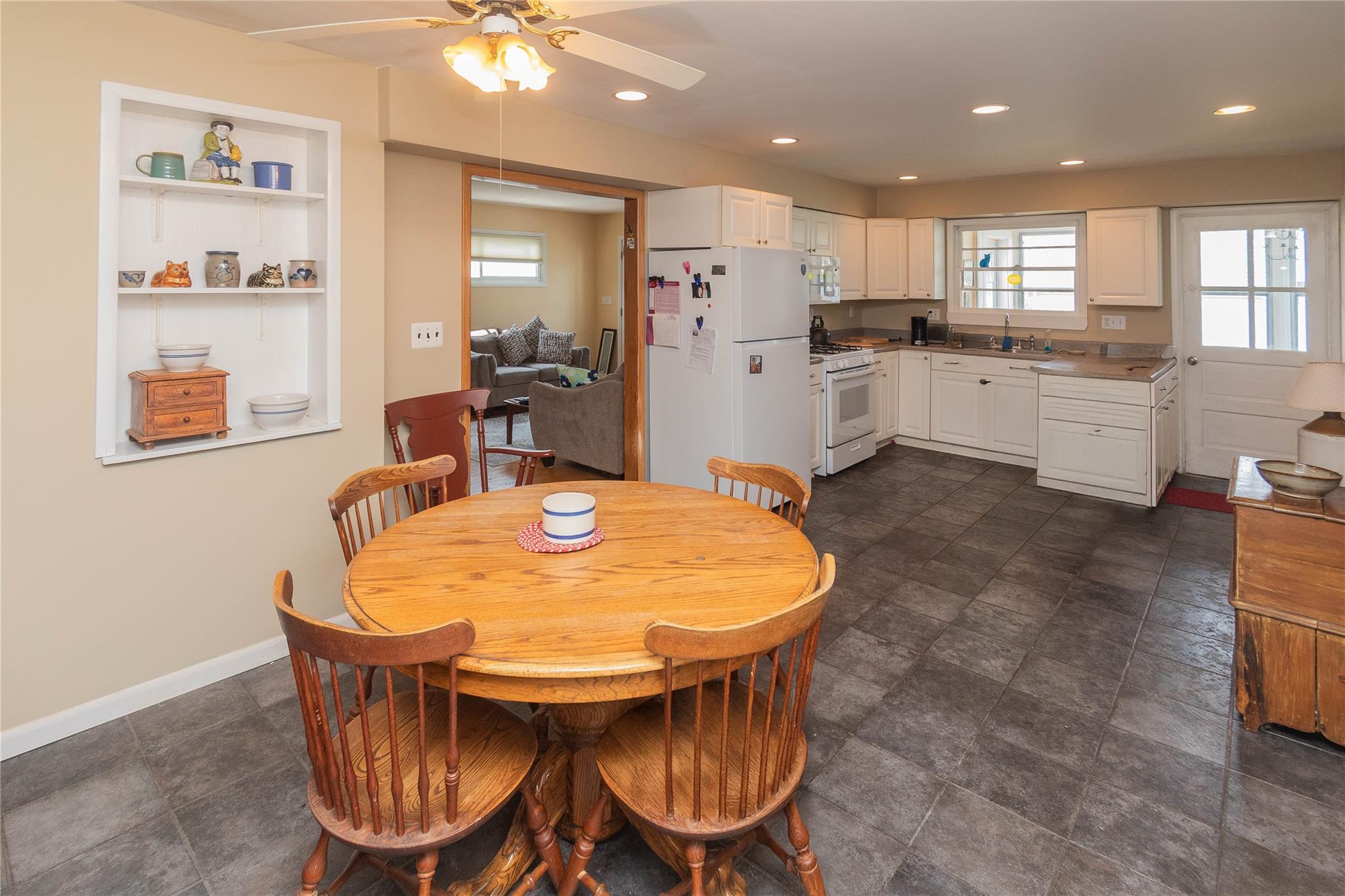 49 Avenue A, Cornwall On Hudson, NY 12520