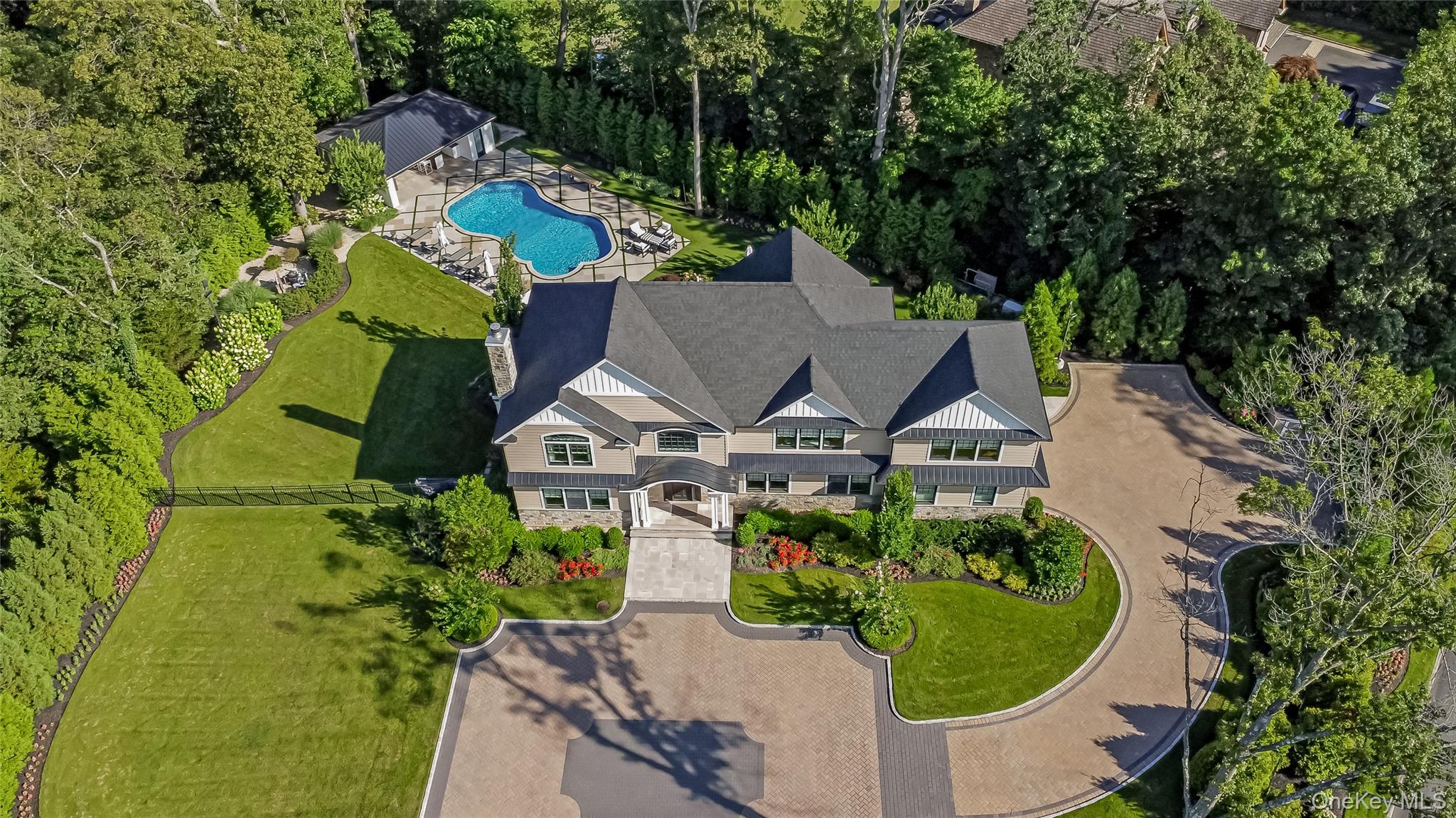 11 Landview Drive, Dix Hills, NY 11746