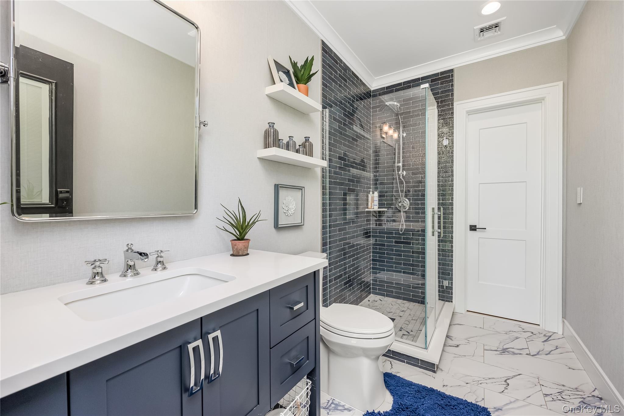 11 Landview Drive, Dix Hills, NY 11746