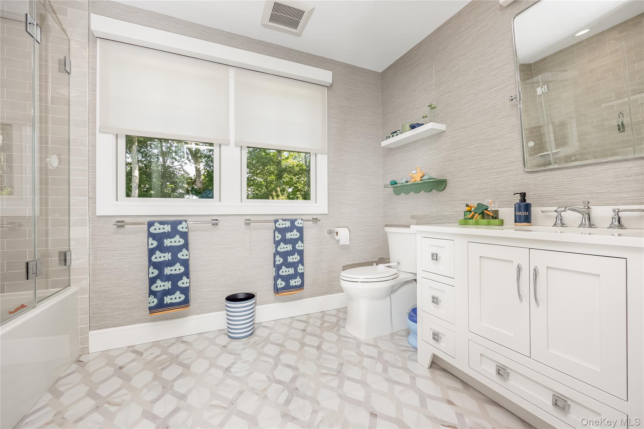 11 Landview Drive, Dix Hills, NY 11746