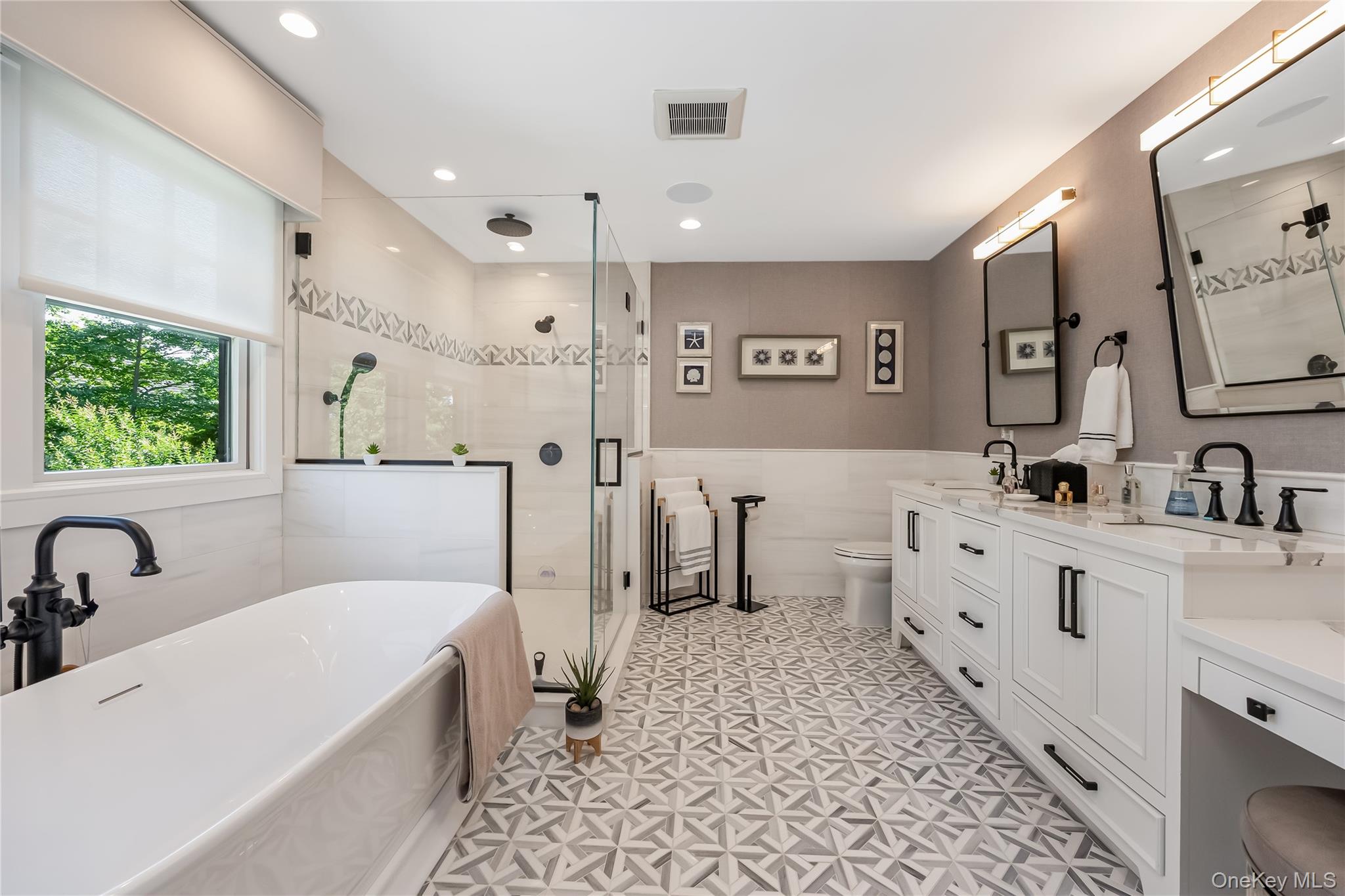 11 Landview Drive, Dix Hills, NY 11746