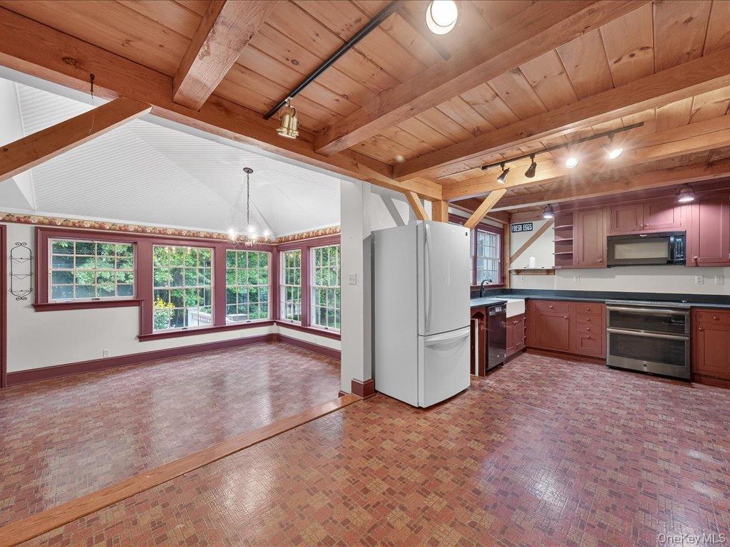 121 Valley Farm Road, Millbrook, NY 12545