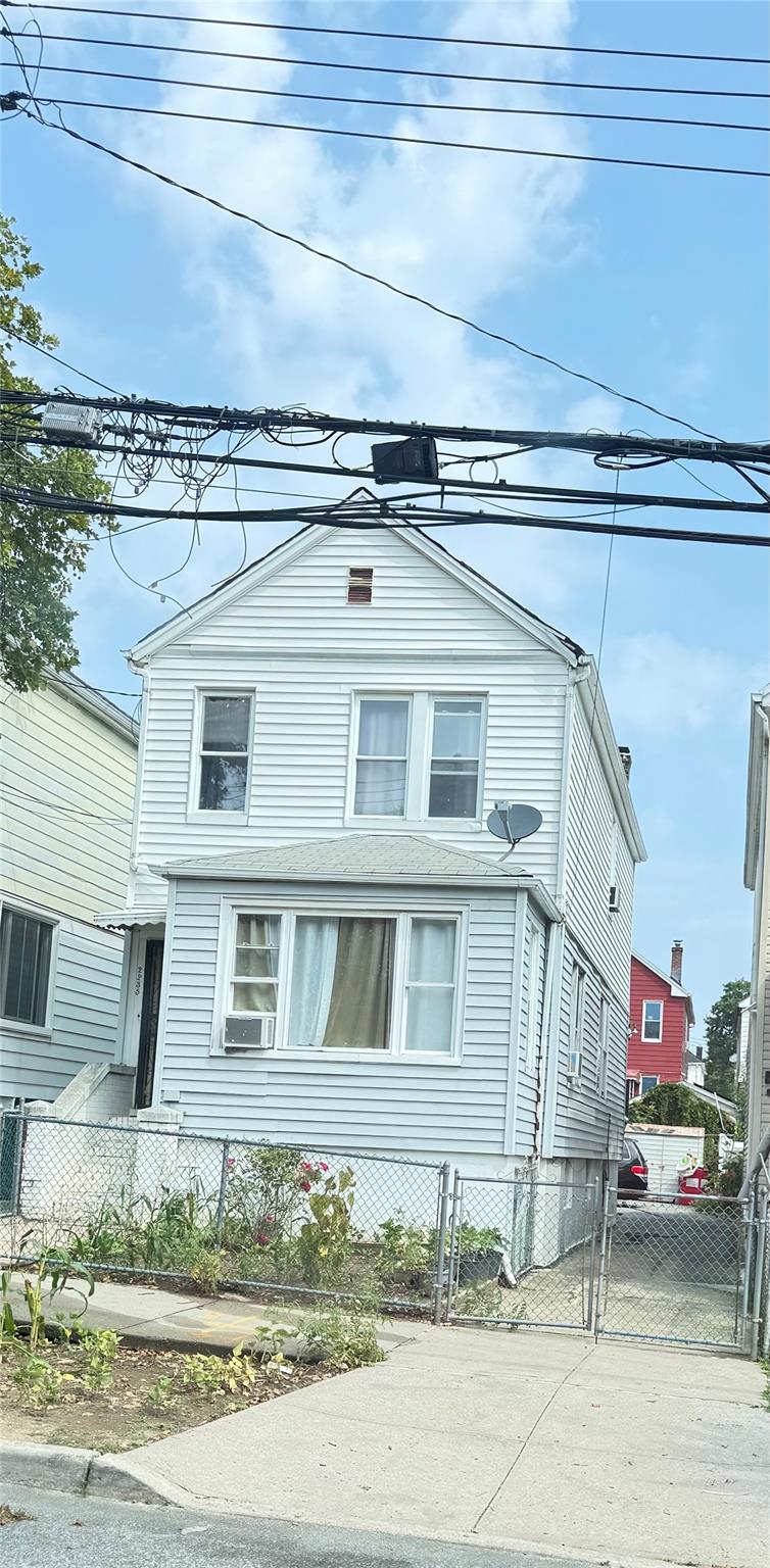 2235 Seward Avenue, Bronx, NY 10473