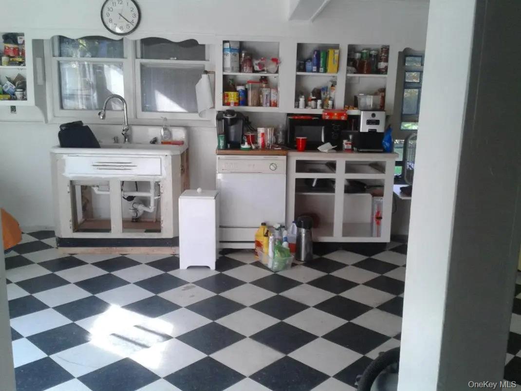 834 Cooley Road, Parksville, NY 12768