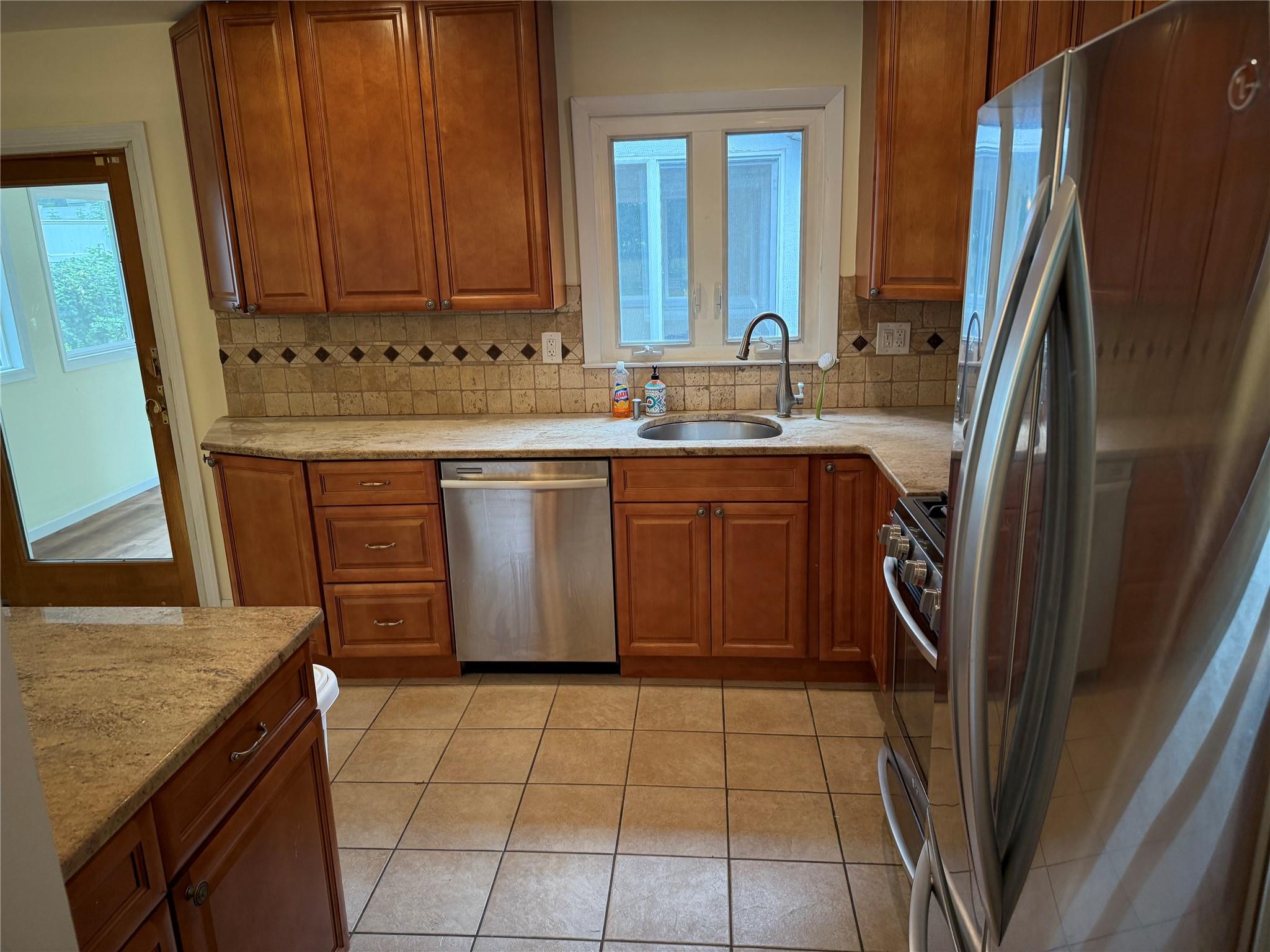 102 Putnam Road, Cortlandt Manor, NY 10567