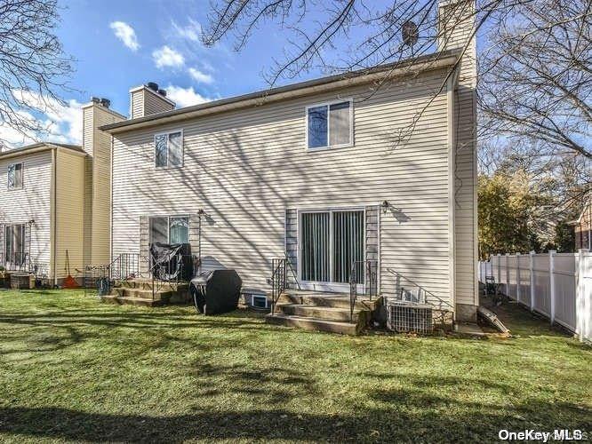 62A Linwood N, Port Washington, NY 11050