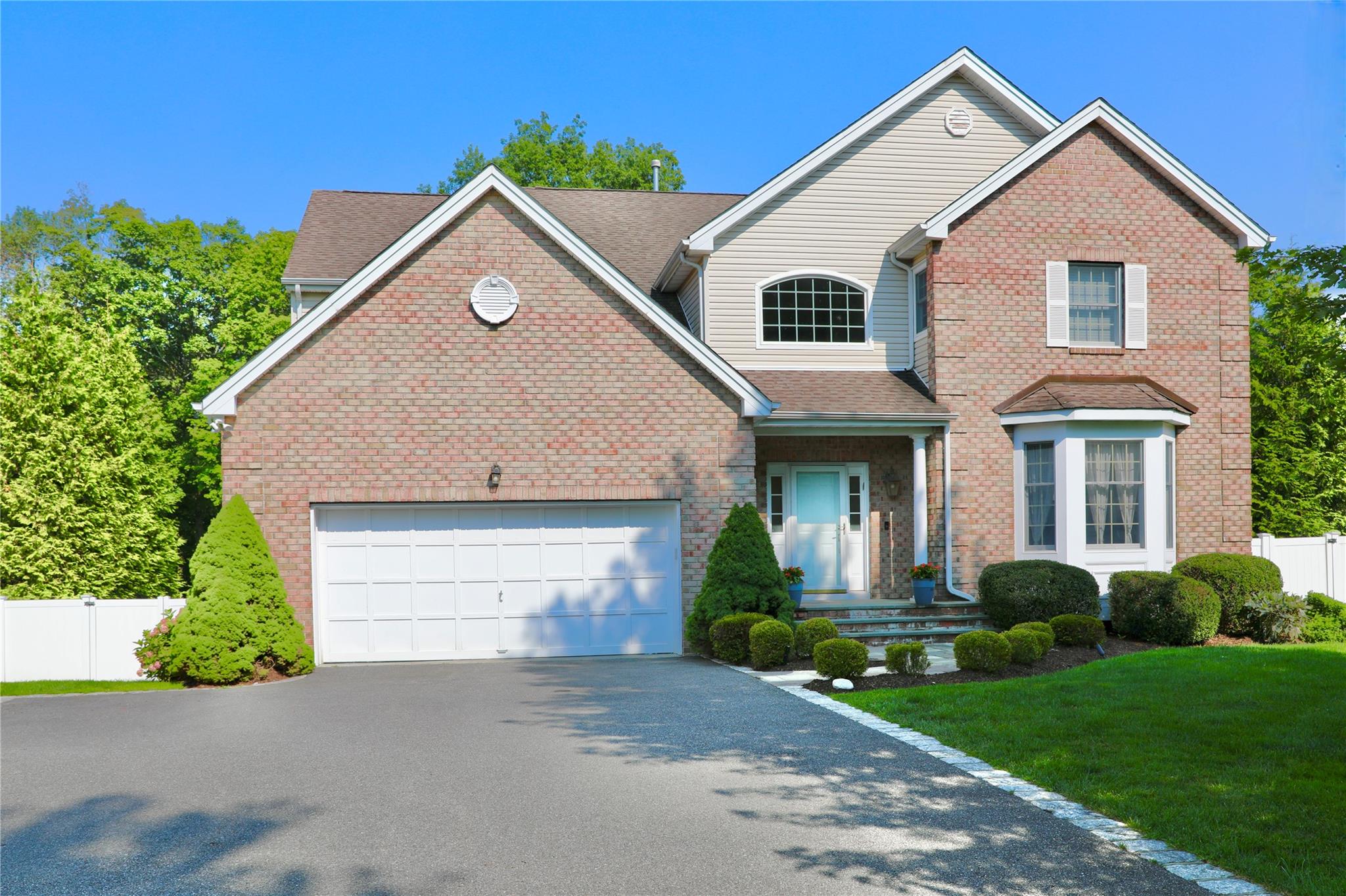 14 Putney Road, Baldwin Place, NY 10505