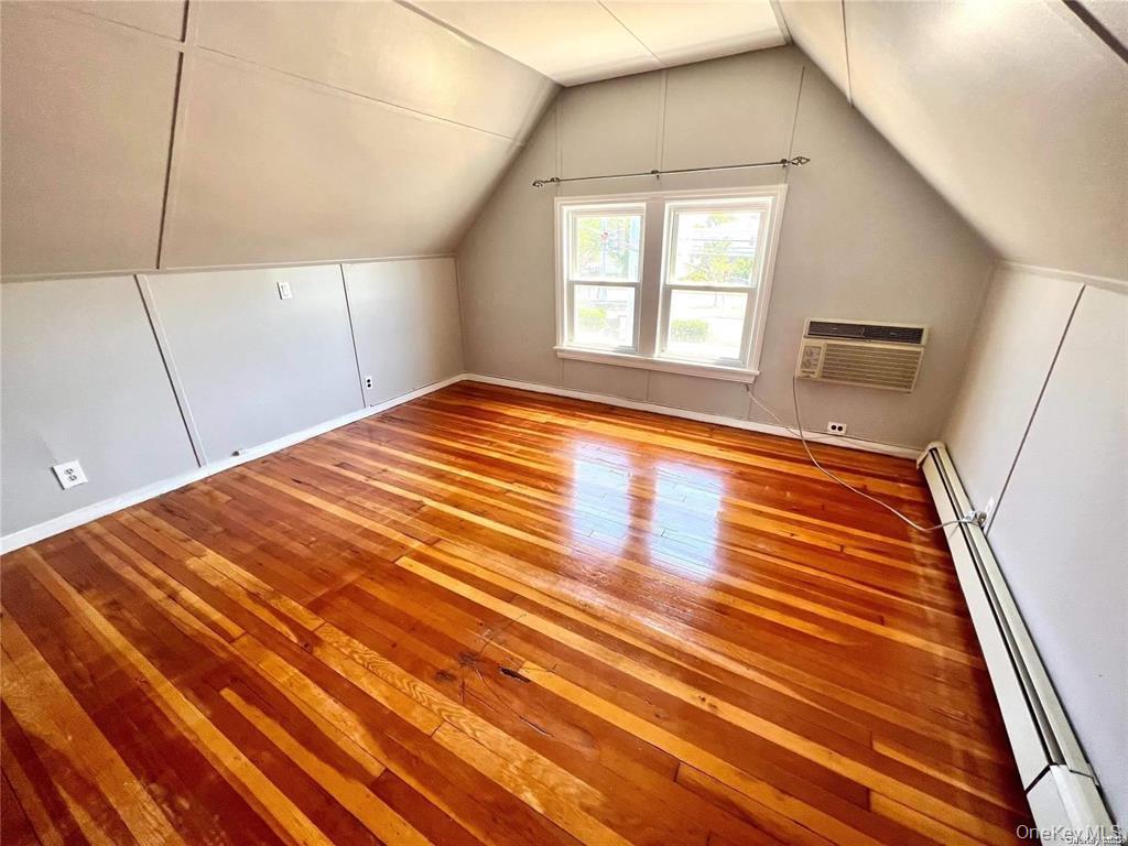 217 Hillside Avenue, New Hyde Park, NY 11040