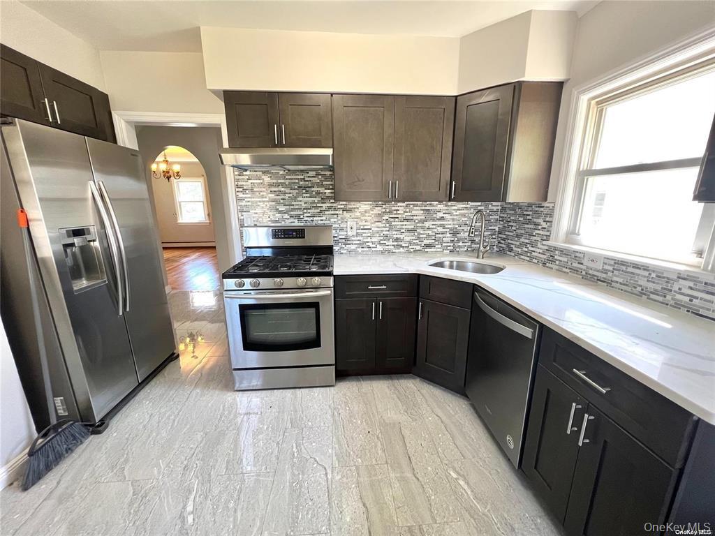 217 Hillside Avenue, New Hyde Park, NY 11040