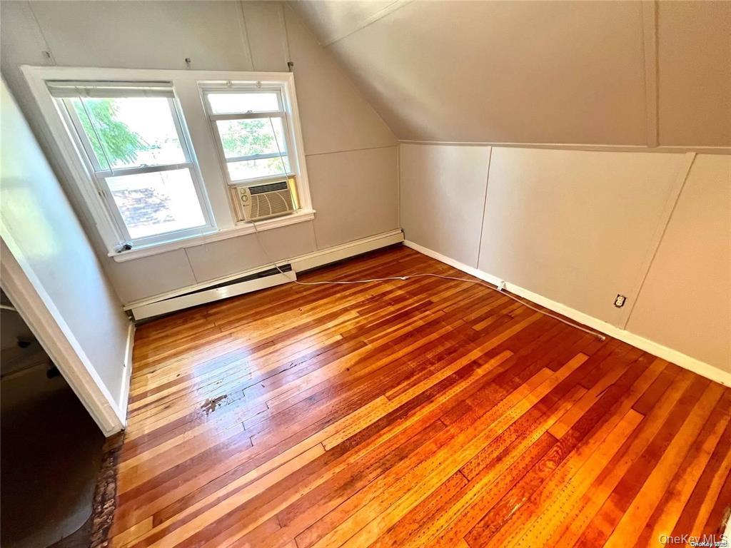 217 Hillside Avenue, New Hyde Park, NY 11040