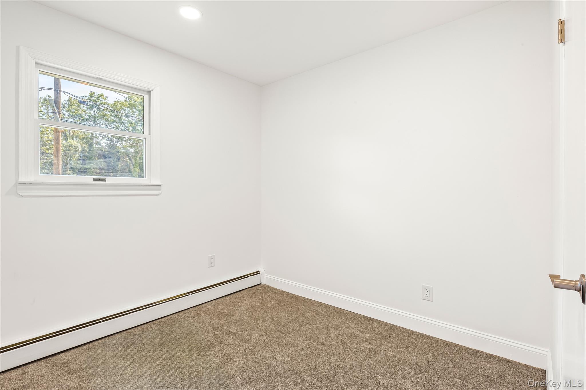 4991 Express Drive N, Lake Ronkonkoma, NY 11779