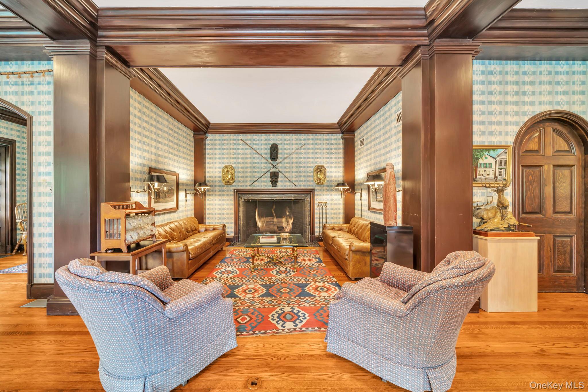 95 Piping Rock Road, Locust Valley, NY 11560