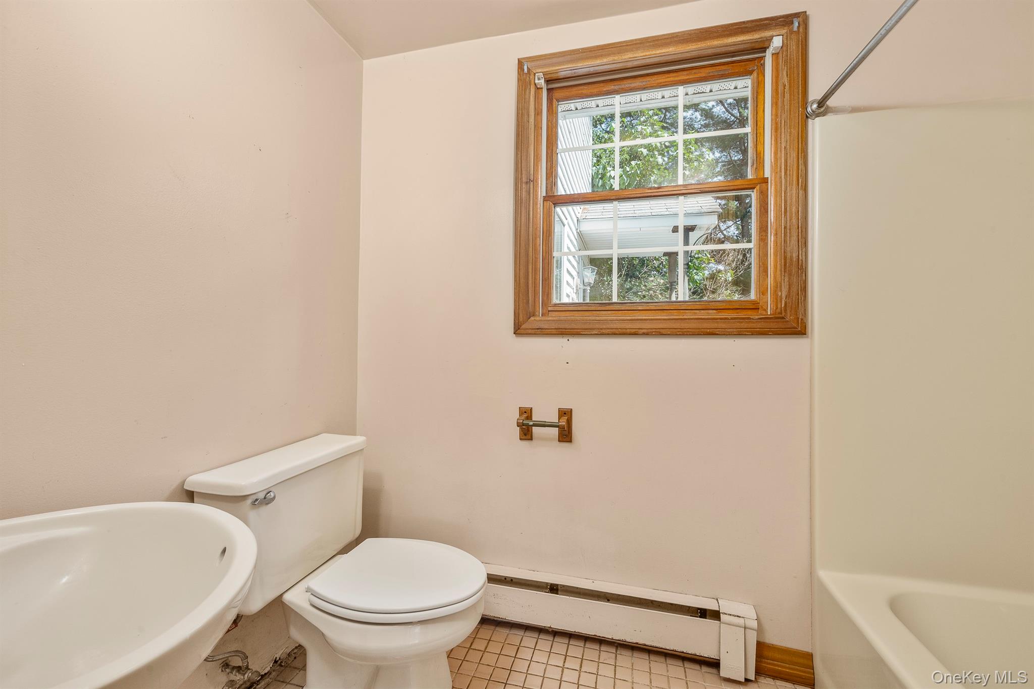 174 County Route 11, Pine Plains, NY 12567