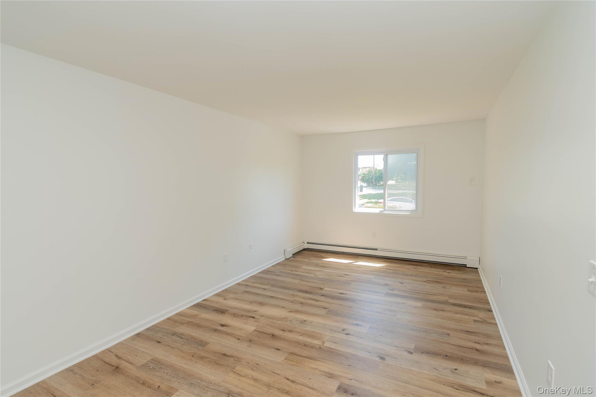 35 Bayberry Circle, Fishkill, NY 12524